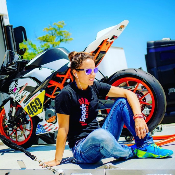 FE6EBB33-19E7-47C2-A412-B64EECC481AD